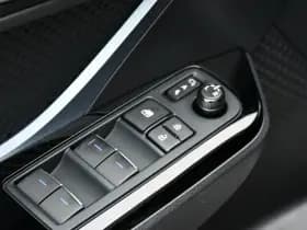 Toyota C-HR 2.0 Hybrid First Edition Automaat 184Pk thumbnail 19