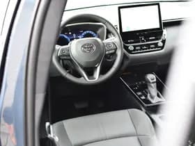 Toyota Corolla Cross Hybrid 180 Executive Automaat 180Pk thumbnail 2