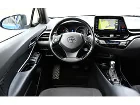 Toyota C-HR thumbnail 14