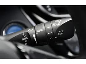 Toyota C-HR thumbnail 21