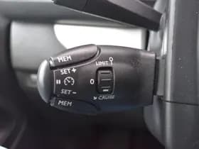 Peugeot E-Traveller 75 kwh Long thumbnail 7