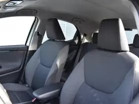 Toyota Yaris 1.5 Hybrid 115 First Edition Limited Automaat 116pk thumbnail 3