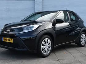 Toyota Aygo X 1.0 VVT-i MT Play 72 pk