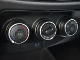 Toyota Aygo X 1.0 VVT-i MT Play 72 pk thumbnail 9