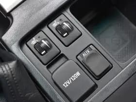 Toyota Land Cruiser 3.0 D-4D-F Executive thumbnail 16