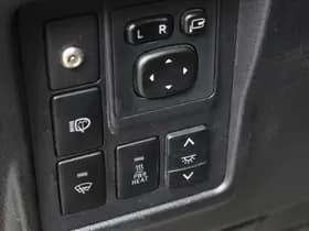 Toyota Land Cruiser 3.0 D-4D-F Executive thumbnail 6