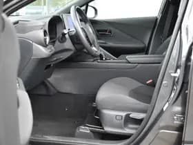 Toyota C-HR 1.8 Hybrid 140 Dynamic Plus Limited Automaat 140pk thumbnail 2