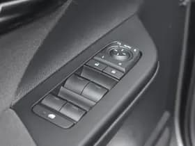 Toyota C-HR 1.8 Hybrid 140 Dynamic Plus Limited Automaat 140pk thumbnail 8