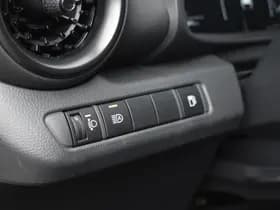 Toyota C-HR 1.8 Hybrid 140 Dynamic Plus Limited Automaat 140pk thumbnail 9