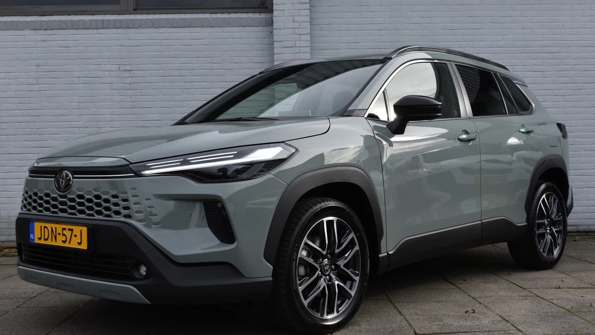 Toyota Corolla Cross Hybrid 140 Dynamic Automaat 140pk — foto 1