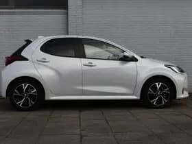 Toyota Yaris 1.5 Hybrid 115 First Edition Limited Automaat 116pk thumbnail 7