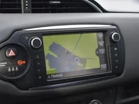 Toyota Yaris 1.5 Hybrid Dynamic Automaat 100pk thumbnail 9