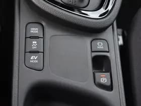 Toyota Yaris Cross 1.5 Hybrid 115 Dynamic Automaat 116pk thumbnail 11