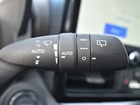 Toyota Yaris Cross 1.5 Hybrid 115 Dynamic Automaat 116pk thumbnail 20