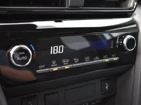 Toyota Yaris Cross 1.5 Hybrid 115 Dynamic Automaat 116pk thumbnail 8