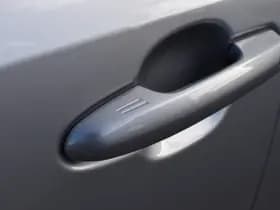 Toyota RAV4 2.5 Plug-in Hybrid AWD Bi-Tone Plus Automaat 306pk thumbnail 13