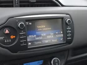 Toyota Yaris 1.5 Hybrid Dynamic Limited Automaat 100pk thumbnail 12