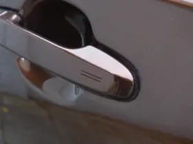 Toyota C-HR 1.8 Hybrid Executive Ultimate Automaat 122pk thumbnail 4