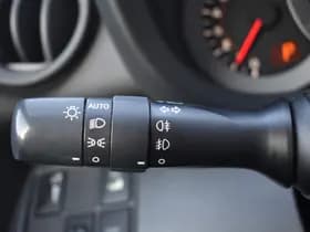 Toyota RAV4 2.0 VVTi Executive Business Automaat 158Pk thumbnail 9