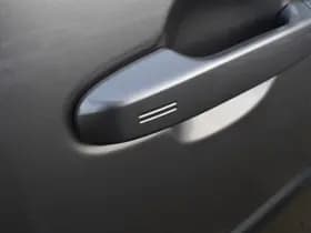 Toyota C-HR 1.8 Hybrid Active Automaat 122pk thumbnail 2