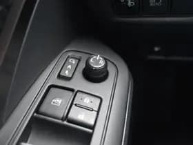 Toyota C-HR 1.8 Hybrid Active Automaat 122pk thumbnail 6