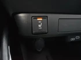 Toyota Yaris 1.5 Hybrid 115 Dynamic Automaat 116pk thumbnail 14