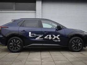 Toyota BZ4X Executive 73 kWh Automaat 224pk thumbnail 5