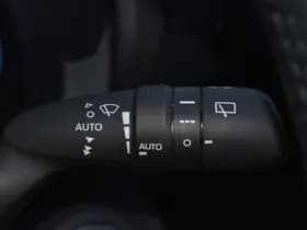 Toyota Yaris Cross 1.5 Hybrid Dynamic Automaat 116pk thumbnail 15