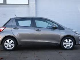 Toyota Yaris 1.5 Hybrid Design Sport Limited Automaat 100pk thumbnail 5