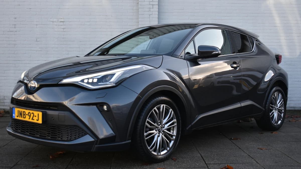 Toyota C-HR 1.8 Hybrid Executive Limited Automaat 122pk — foto 1