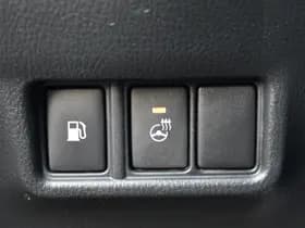 Toyota C-HR 1.8 Hybrid Executive Limited Automaat 122pk thumbnail 13