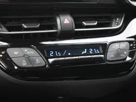 Toyota C-HR 1.8 Hybrid Dynamic Automaat 122pk thumbnail 15