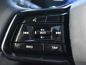 Toyota Urban Cruiser Executive 61 kWh Automaat 174pk thumbnail 10