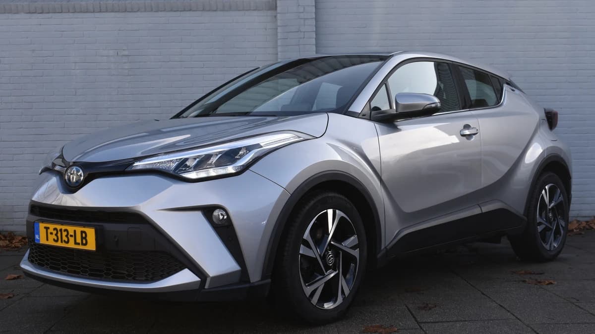 Toyota C-HR 5-deurs 1.8 Hybrid Dynamic Automaat 122pk — foto 1
