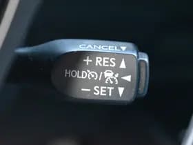 Toyota C-HR 5-deurs 1.8 Hybrid Dynamic Automaat 122pk thumbnail 18