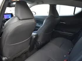 Toyota C-HR 5-deurs 1.8 Hybrid Dynamic Automaat 122pk thumbnail 9