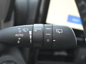 Toyota Yaris Cross Hybrid 115 Dynamic Automaat 116pk CVT thumbnail 13