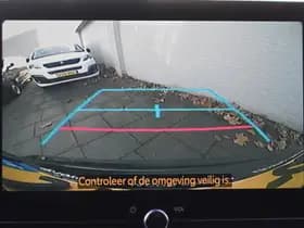 Toyota Yaris Cross Hybrid 115 Dynamic Automaat 116pk CVT thumbnail 19