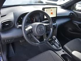 Toyota Yaris Cross Hybrid 115 Dynamic Automaat 116pk CVT thumbnail 6