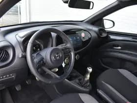 Toyota Aygo X 1.0 VVT-i MT Play thumbnail 2