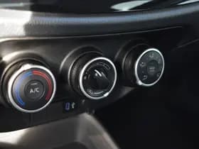 Toyota Aygo X 1.0 VVT-i MT Play thumbnail 9