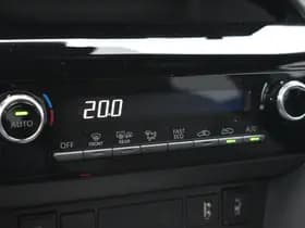 Toyota Yaris Cross 1.5 Hybrid Dynamic Limited Automaat 116pk thumbnail 16