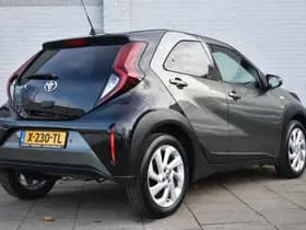 Toyota Aygo X 1.0 VVT-i S-CVT First Limited Automaat 72pk thumbnail 5