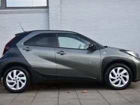 Toyota Aygo X 1.0 VVT-i S-CVT First Limited Automaat 72pk thumbnail 7