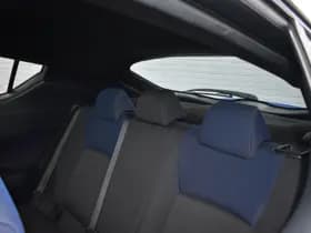 Toyota C-HR 1.8 Hybrid Bi-Tone Automaat 122pk thumbnail 14