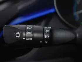 Toyota C-HR 1.8 Hybrid Bi-Tone Automaat 122pk thumbnail 8