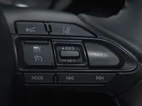 Toyota Yaris 1.5 VVT-i Dynamic Handgeschakeld 126pk thumbnail 11