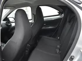 Toyota Aygo X 1.0 VVT-i S-CVT Play Automaat 72pk thumbnail 8