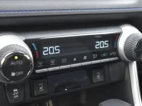 Toyota RAV4 2.5 Hybrid AWD Style Bi-Tone Limited Automaat 222pk thumbnail 13