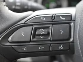 Toyota Yaris Cross thumbnail 8